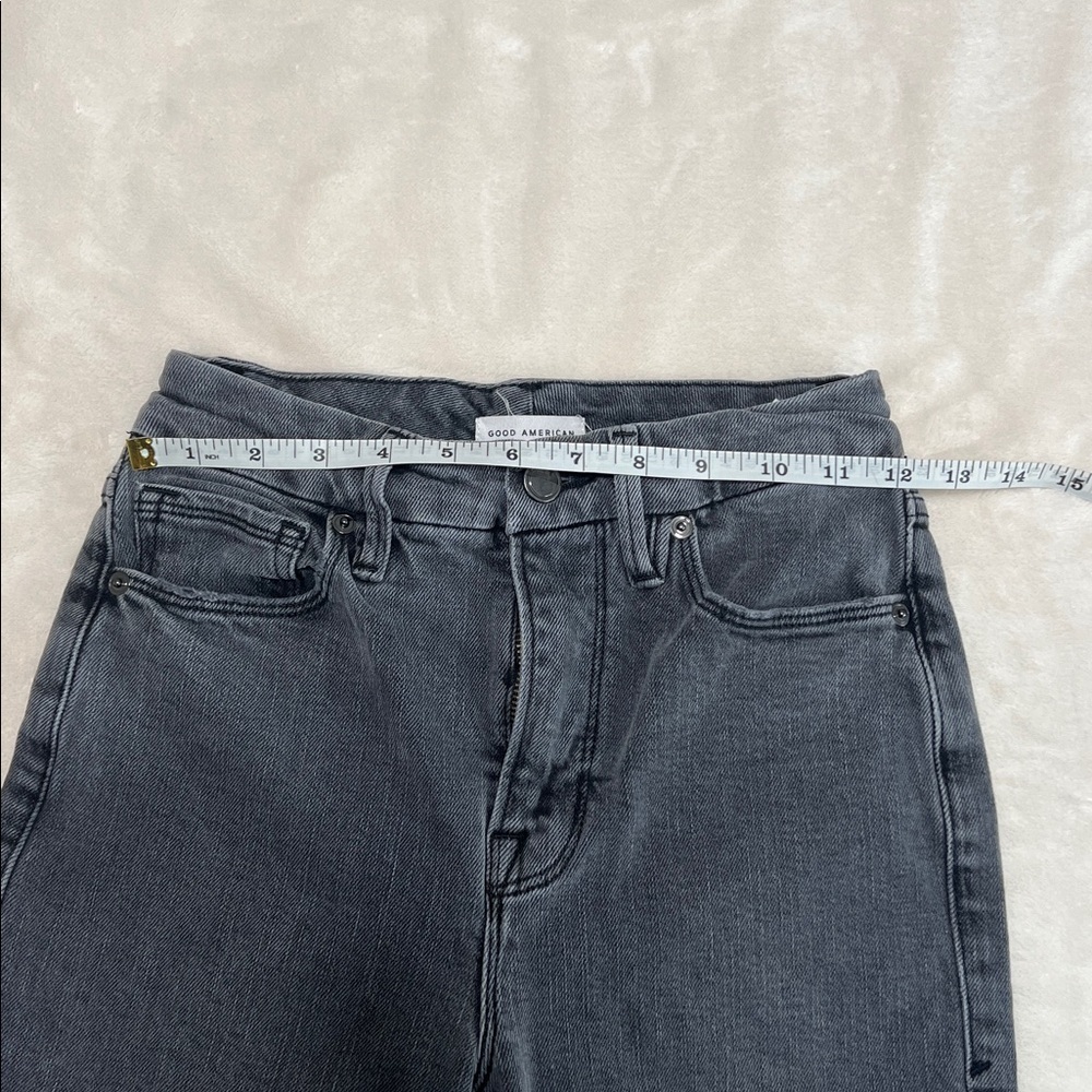 ✨ Good American Slim Raw Hem Skinny Jeans — Size 0 (EUC) - Picture 7 of 10
